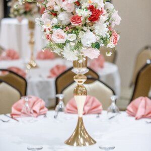 Centerpiece vases